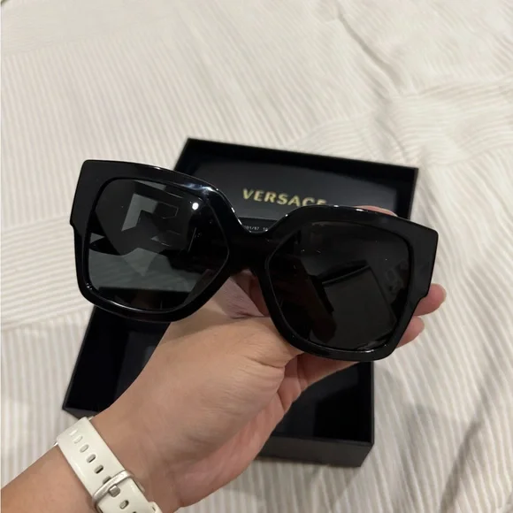 Versace Elegant Black Sunglasses Versace Elegant Black Sunglasses with Gold Accent main image 4
